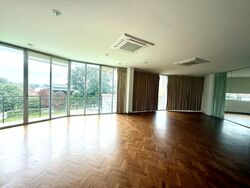 Second Avenue (D10), Detached #563475661